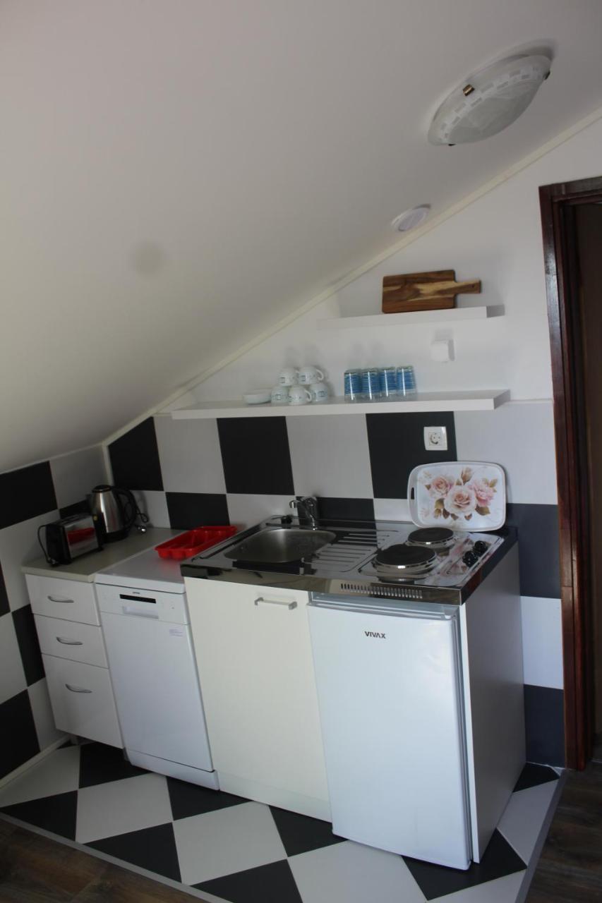 Guest house Forest Kotor